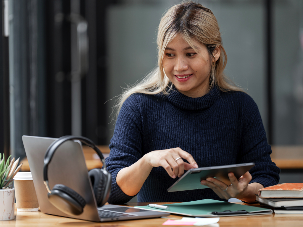 Person learning online
