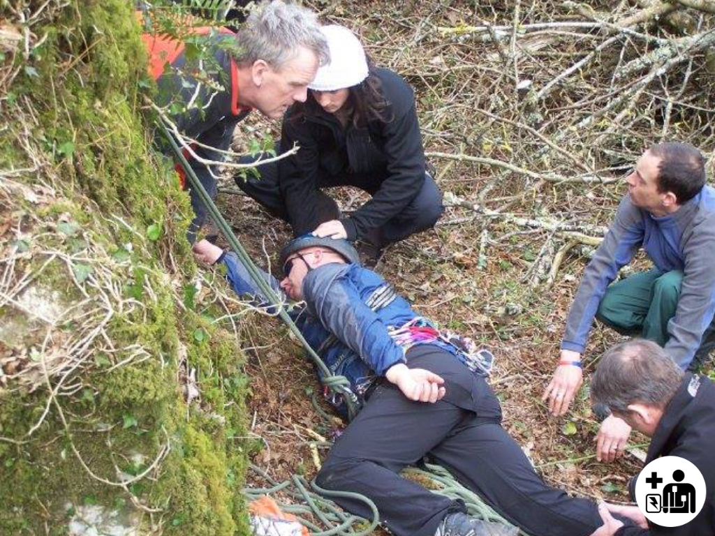 Climber fallen outdoor First Aid